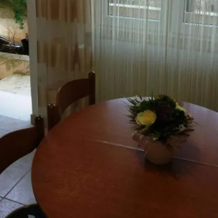 아파트 Maritimo - Two Bedroom With Sea View And Terrace *