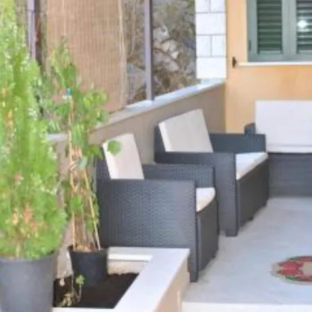 Maritimo - Two Bedroom With Sea View And Terrace * Smokvica (Korcula)