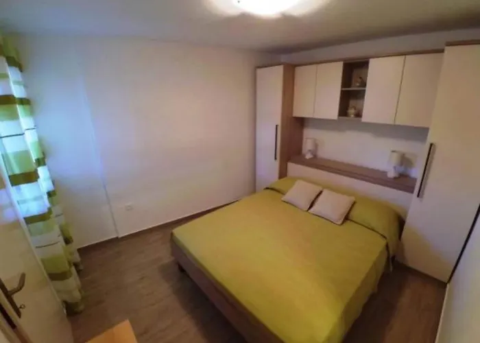 아파트 Maritimo - Two Bedroom With Sea View And Terrace Smokvica (Korcula)