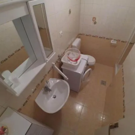 Апартаменты Maritimo - Two Bedroom With Sea View And Terrace Брна